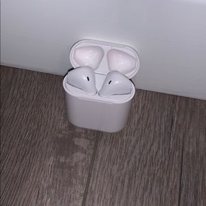 airpods and charger